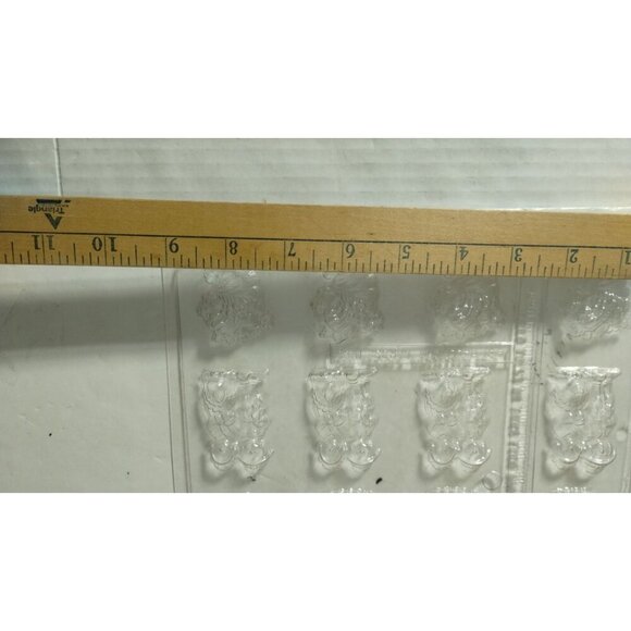 Hallmark Cards Clear Plastic Thanksgiving Candy Molds‎ Makes 12 Servings. - Picture 8 of 8